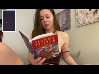 hysterically reading harry potter (part 2) with a lush vibe inside me